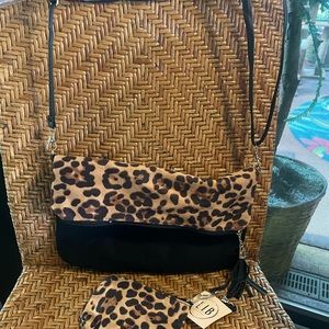 NWT L.I.B. Crossbody Suede Black & Animal Print Clutch w Change Purse - 3 Looks